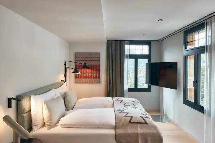 Roseg Apartment