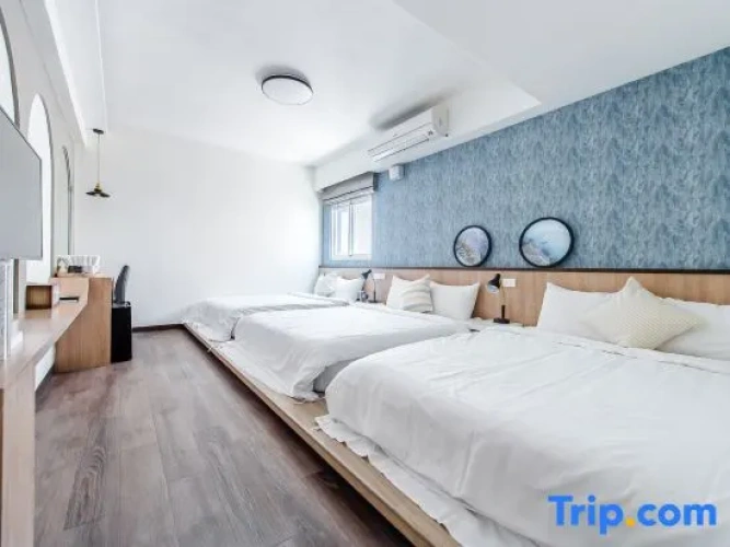 Double Family Suite with city view