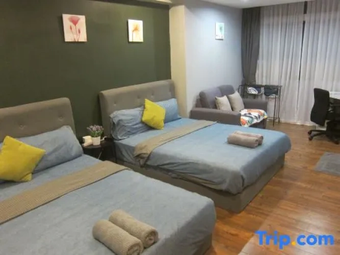3 Bedrooms Apartment