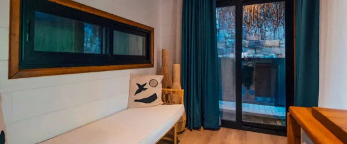 Feronia Suites