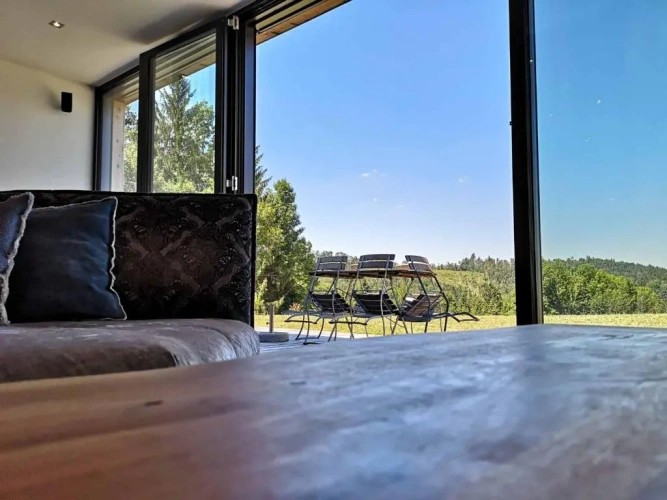 2 Bedrooms Cottage