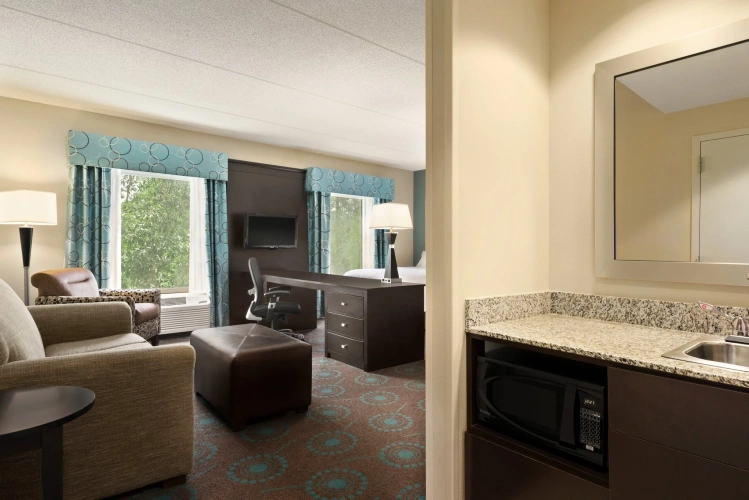 Quadruple Suite
