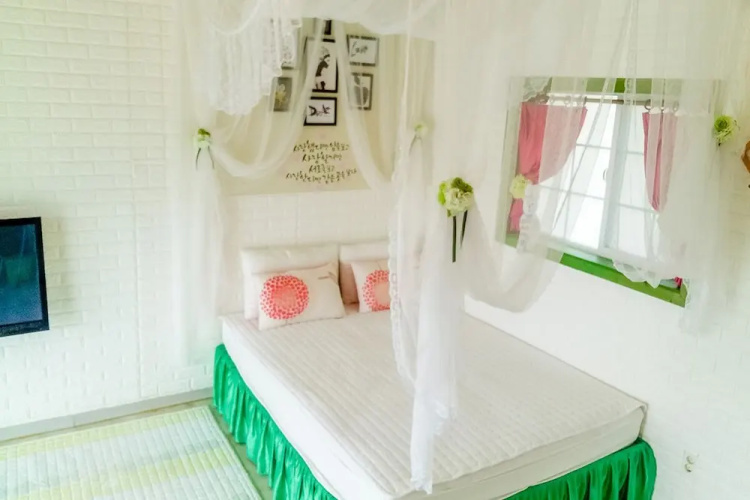 Goseong Sunshine Home Pension