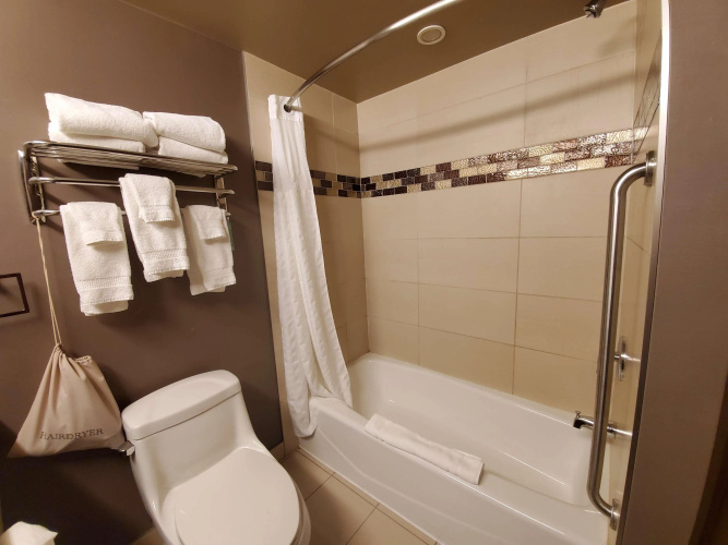 Best Western Plus Fox Creek photo 11