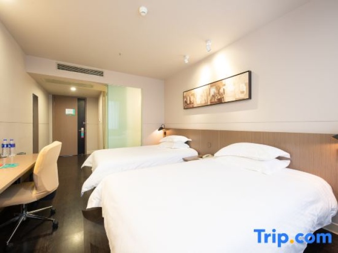 Business Twin room