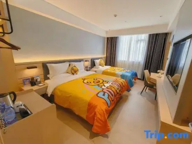 Deluxe Suite