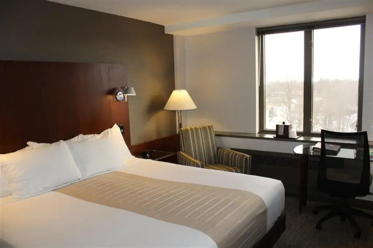Kellogg Hotel & Conference Center