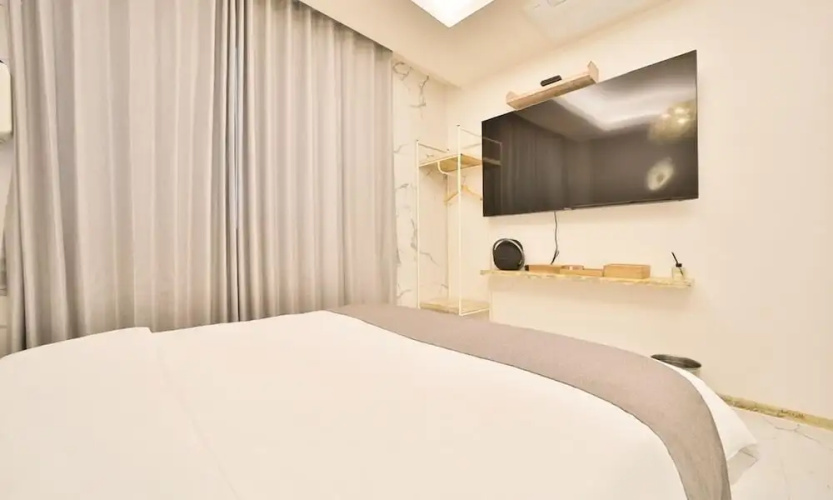 February Hotel Lions Park Daegu