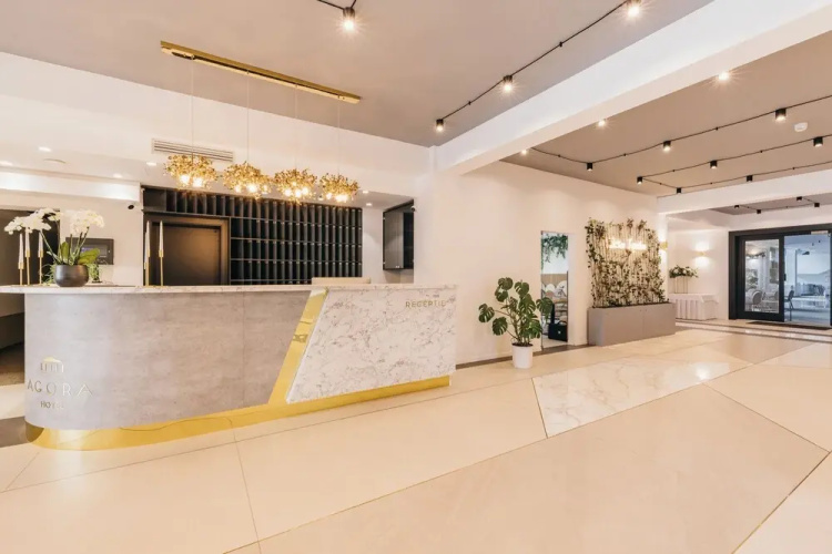 Hotel Agora