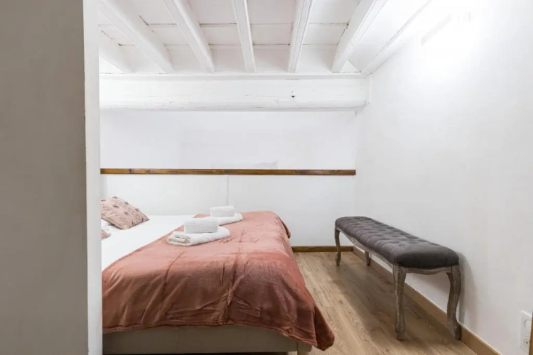 Duplex in Rue de la Préfecture Old Town 2 Bdrs