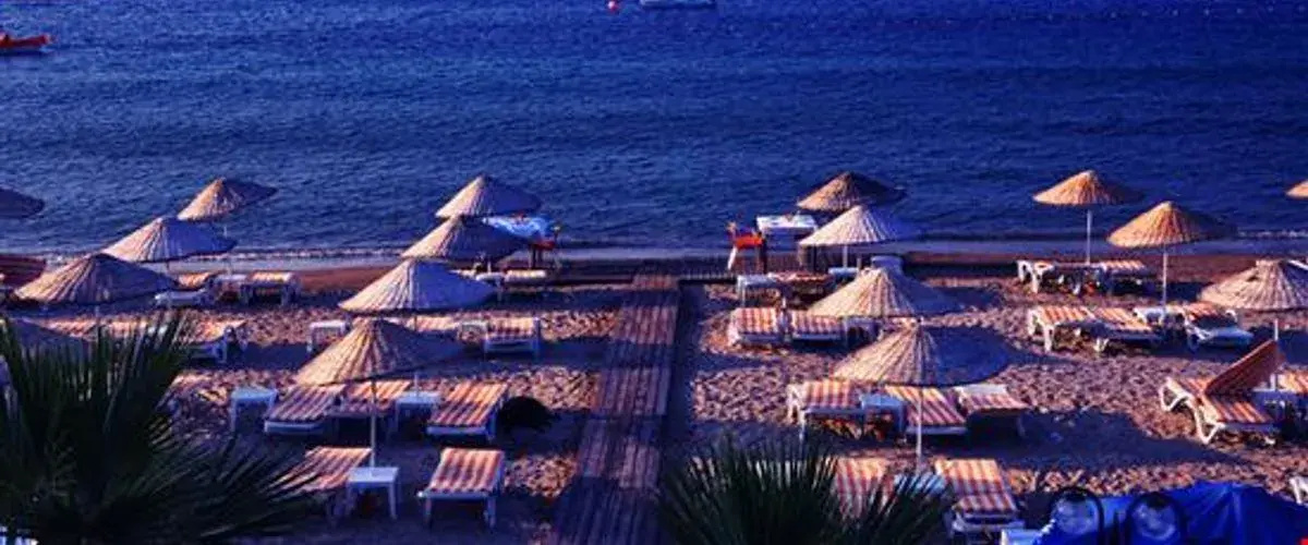 Liona Butikhan Beach