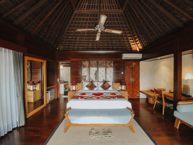 Deluxe Villa