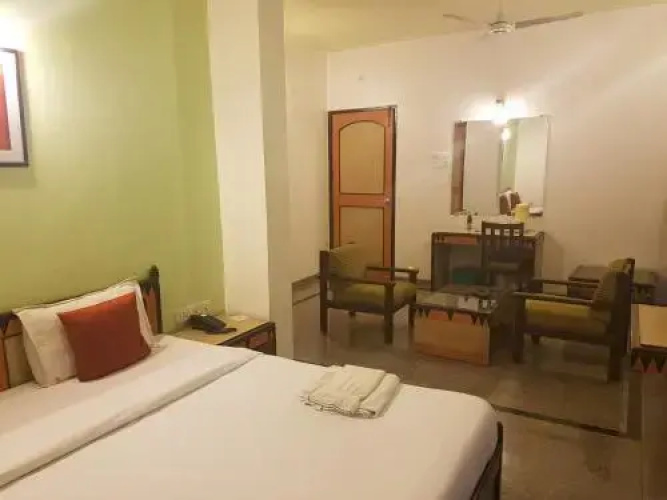 Pioneer Hotel