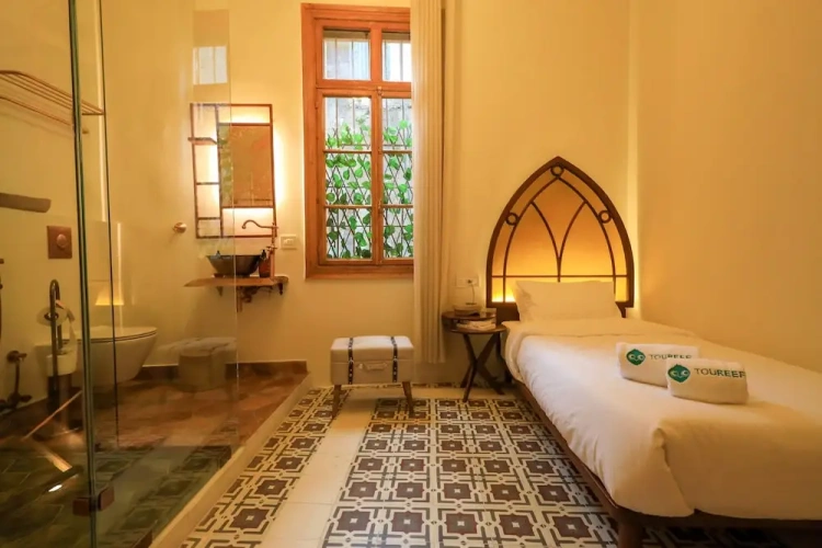 Standard room with balcony