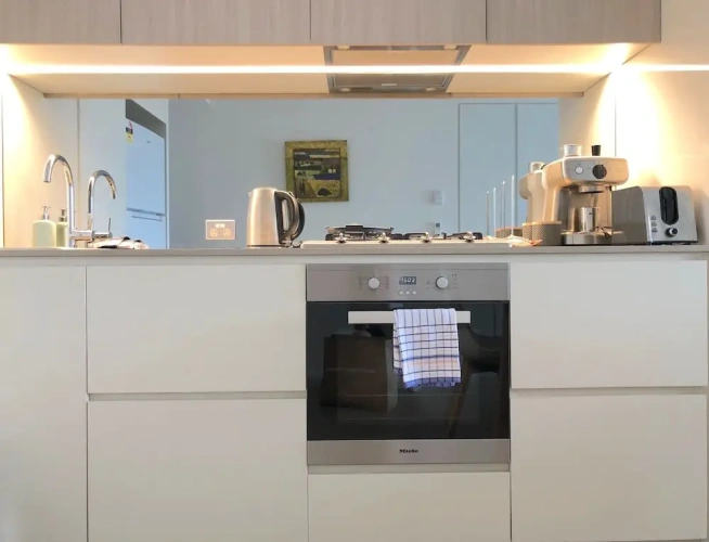 2 Bedrooms Apartment