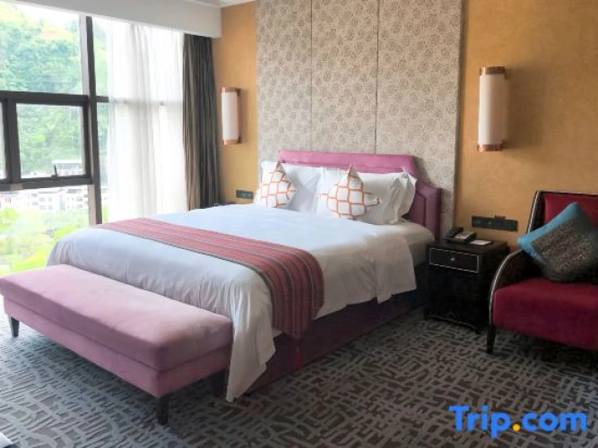 Quadruple Duplex Suite