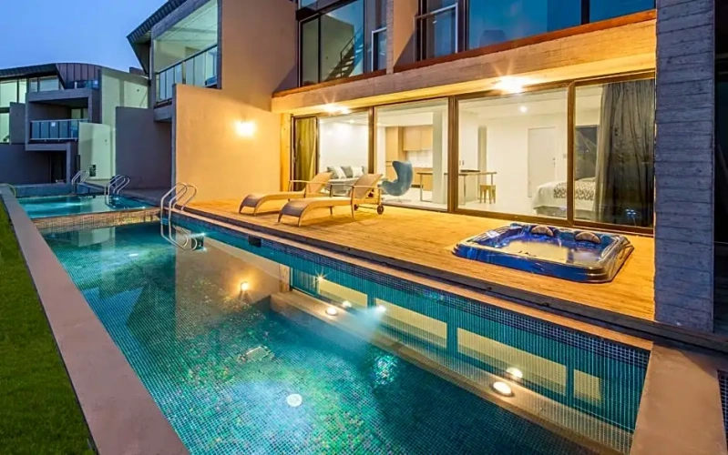 Premier Suite