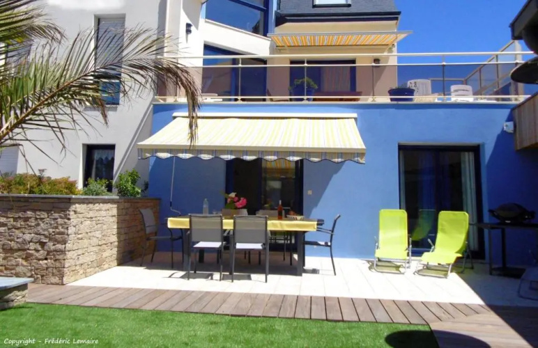Cap Houses - Maison Bleue