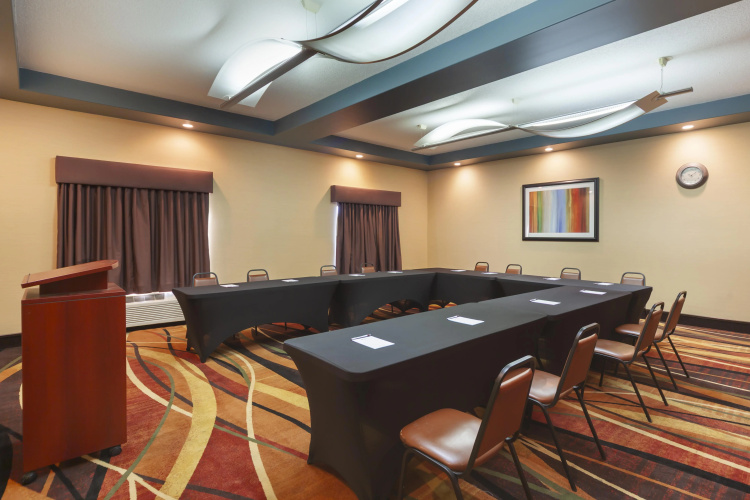 Best Western Plus Sherwood Park Inn & Suites photo 17