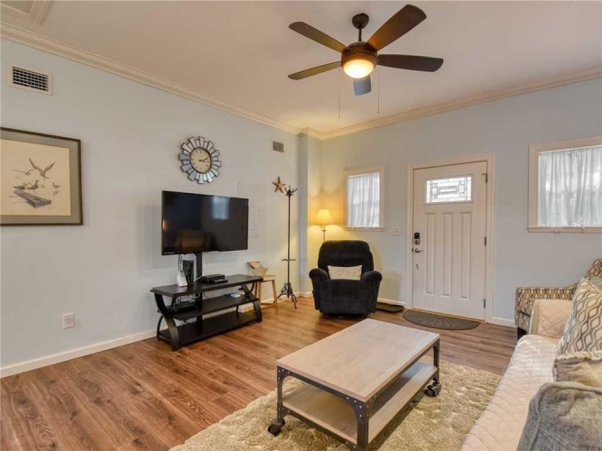 Hidden Villa - Two Bedroom Home