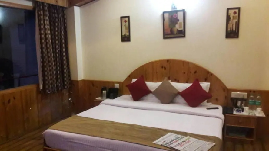 Lotus Inn River View