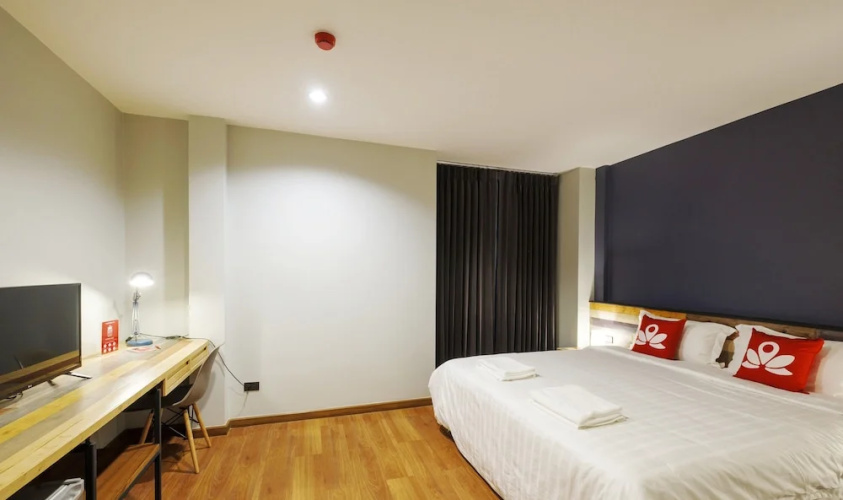 Zen Rooms Zleepmotion Bangkok