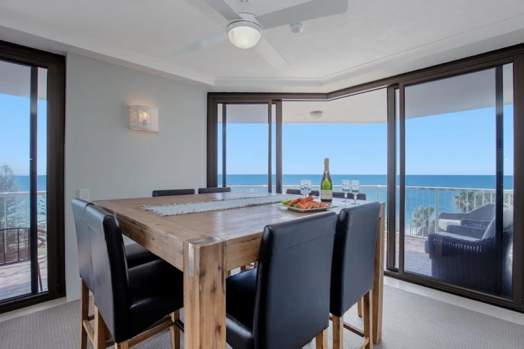 2 Bedrooms Superior Apartment with balcony and with ocean view