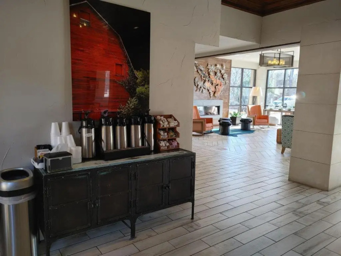 Fredericksburg Inn Suites photo 24