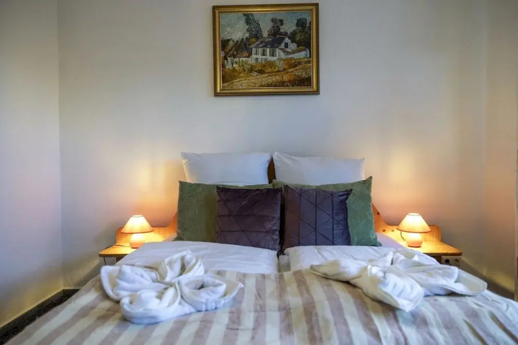 AMAYA Hotel & Suites
