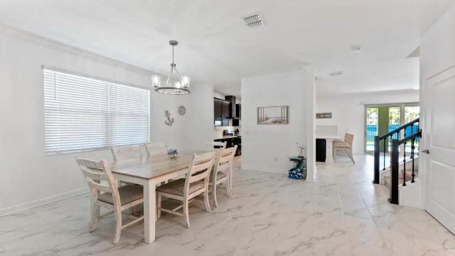 3061 Hafen Lane