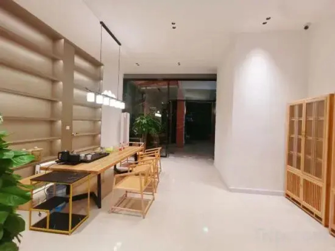 DongZe Hotel
