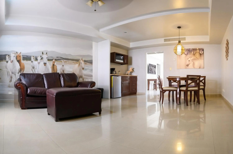 Hotel Santorian