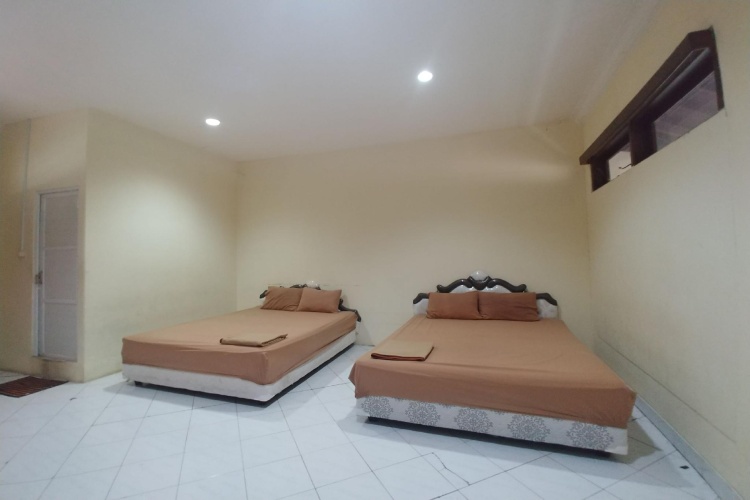 Deluxe Family room
