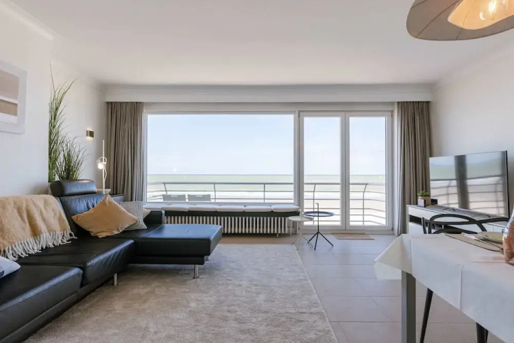 Huswell - Seafront Appartment With Stunning Views
