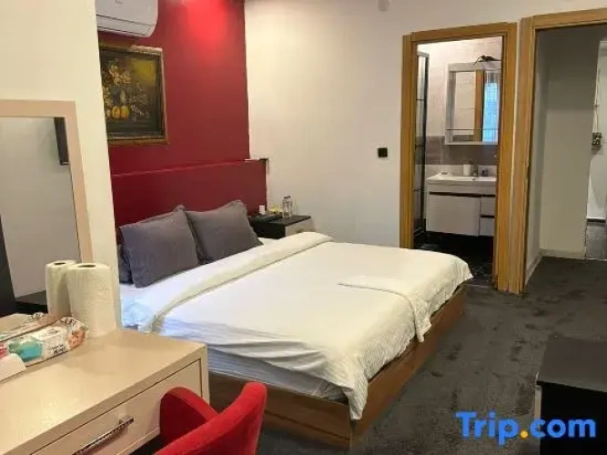Standard room with balcony