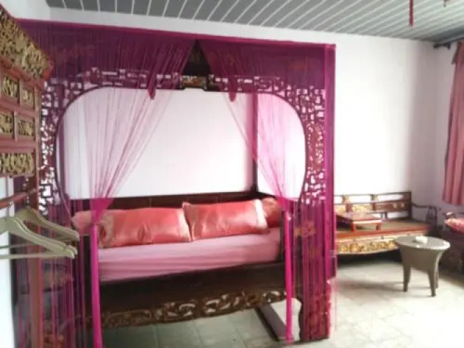 Yangshuo Red Hotel