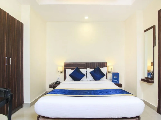 OYO 2032 Hotel Exotica