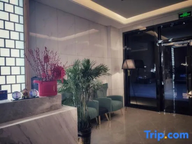 Meet· CC Hotel