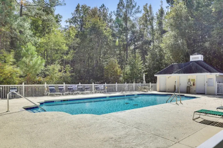 Golf & Resort Perks: Premier Condo 10 mi to Myrtle