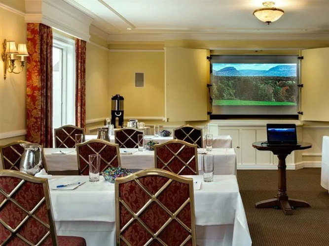 The Orchards Hotel