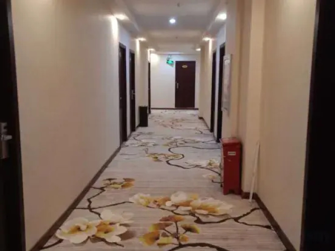 Bole Fuhao Hotel