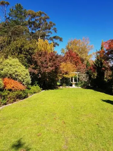 Winston Cottage at Three Sisters