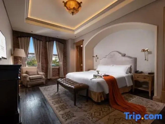 Executive Double Suite