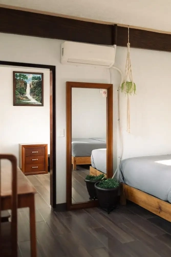 Standard Triple room with city view
