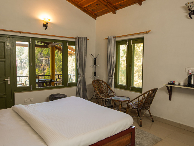 Deluxe Double room with balcony