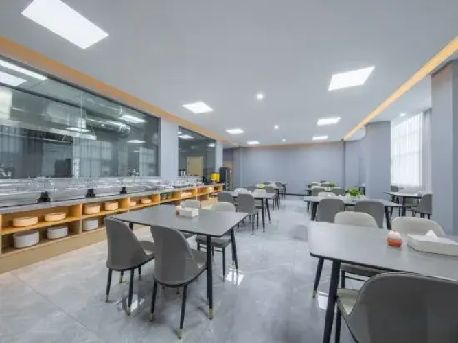 Pu'er Xinying Hotel