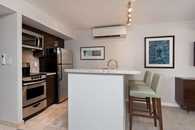 Ilikai Hotel & Luxury Suites photo 30