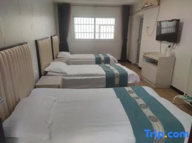 Luxury Triple room