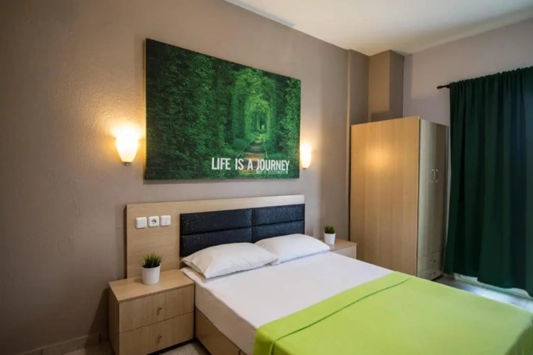 Standard Double room with partial sea view