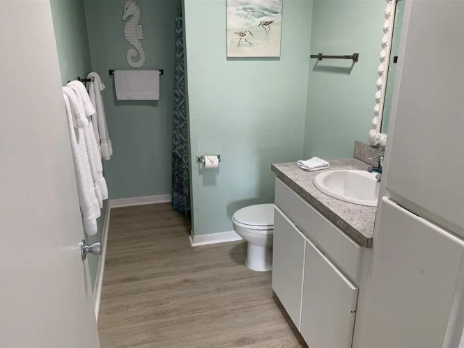 Crows Nest Apartment